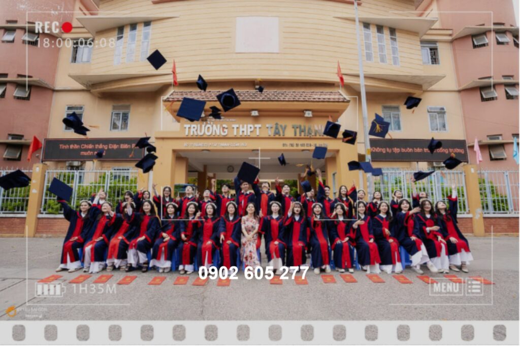 Đồng phục tốt nghiệp